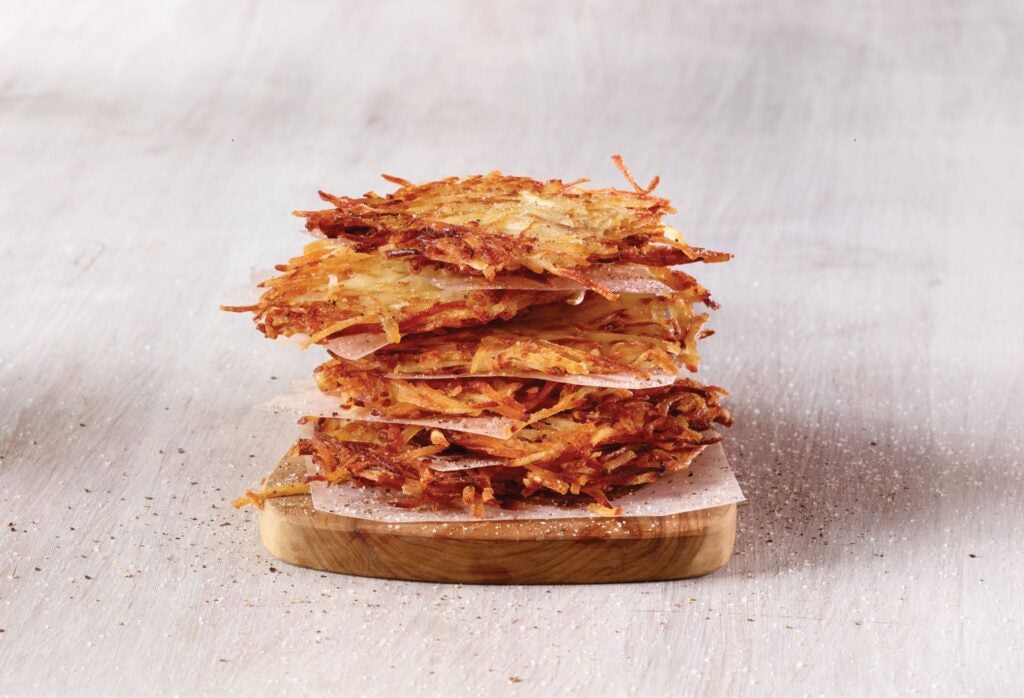 316334 Shred Hashbrowns Stacked | Gordon Food Service